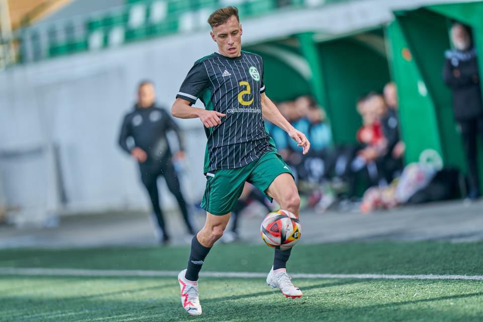 Mañana, la Selección Extremeña se juega su pase a la siguiente ronda de la Copa de las Regiones UEFA contra Cantabria en el Campo Municipal de Navalmoral y queremos que el primer gol lo metáis la afición.
…