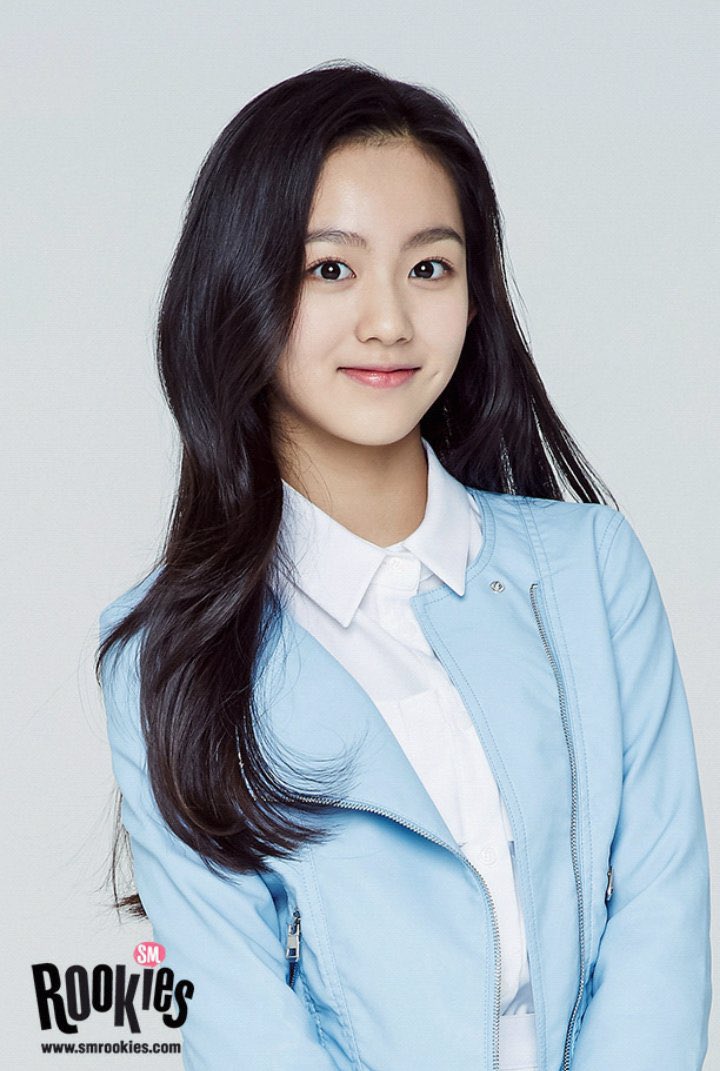 srgeunyii's tweet photo. #10YearsWithLami
 #하나_더하기_동그라미
함께 해온 10년 그리고 함께할 앞으로의 10년 그 이상도 모두 응원해 라미야!! 루키즈 공개 10주년 너무 축하해🥰 https://t.co/yCZDMSIGvY