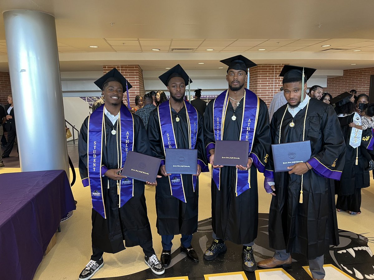 Ryan Burton tweet media