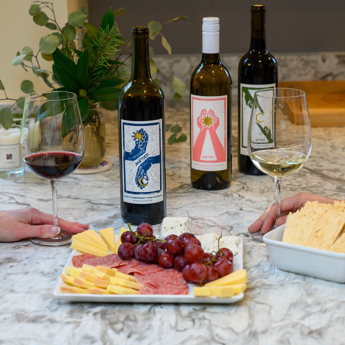 MetierWine's tweet photo. You’ve tried and loved our 2021 Cabernet Sauvignon, but what about the rest of our lineup? 

Always crafted with the highest quality grapes the Columbia Valley offers, our Sauvignon Blanc and Red Blend will surely delight you. 

Shop Metier today:
https://t.co/hfoVmOwdd8 https://t.co/j9fxBQ5eoL