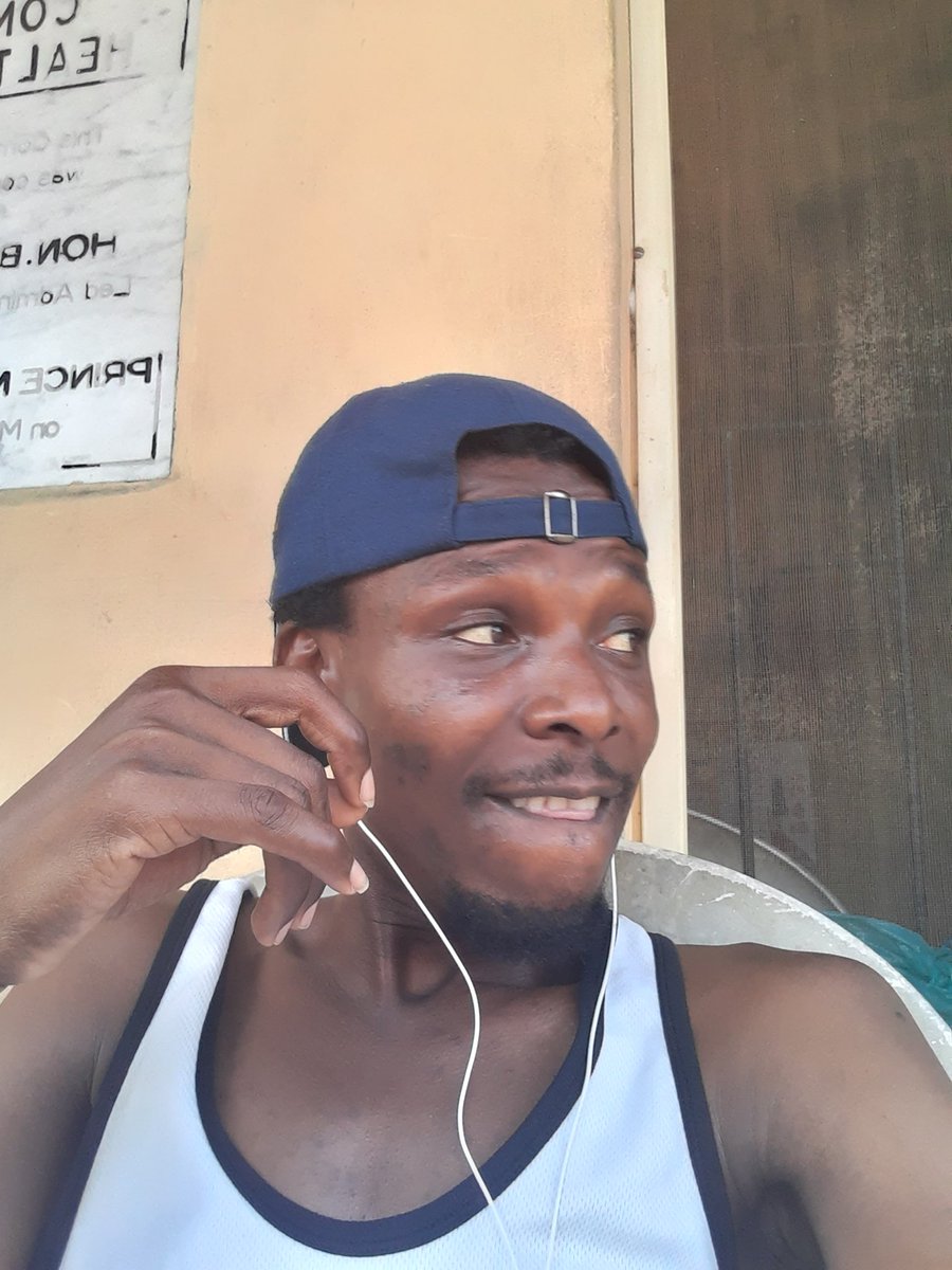 b_blessj's tweet image. Soft mind happiness heart 
Vibes on vibes Saturday outreach

#keepit💯 #simplesmart💯 #ogo💫💯 🤞