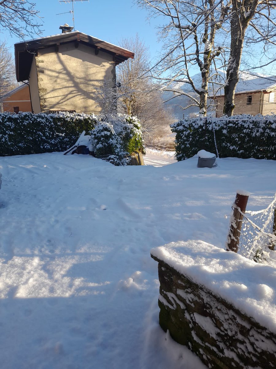 cadibicci's tweet photo. La quiete dopo la tempesta 😁
@ModenaDintorni @CimoneSci @AppenninoBianco @provinciamodena #fiumalbo https://t.co/7uWgdlvbDf