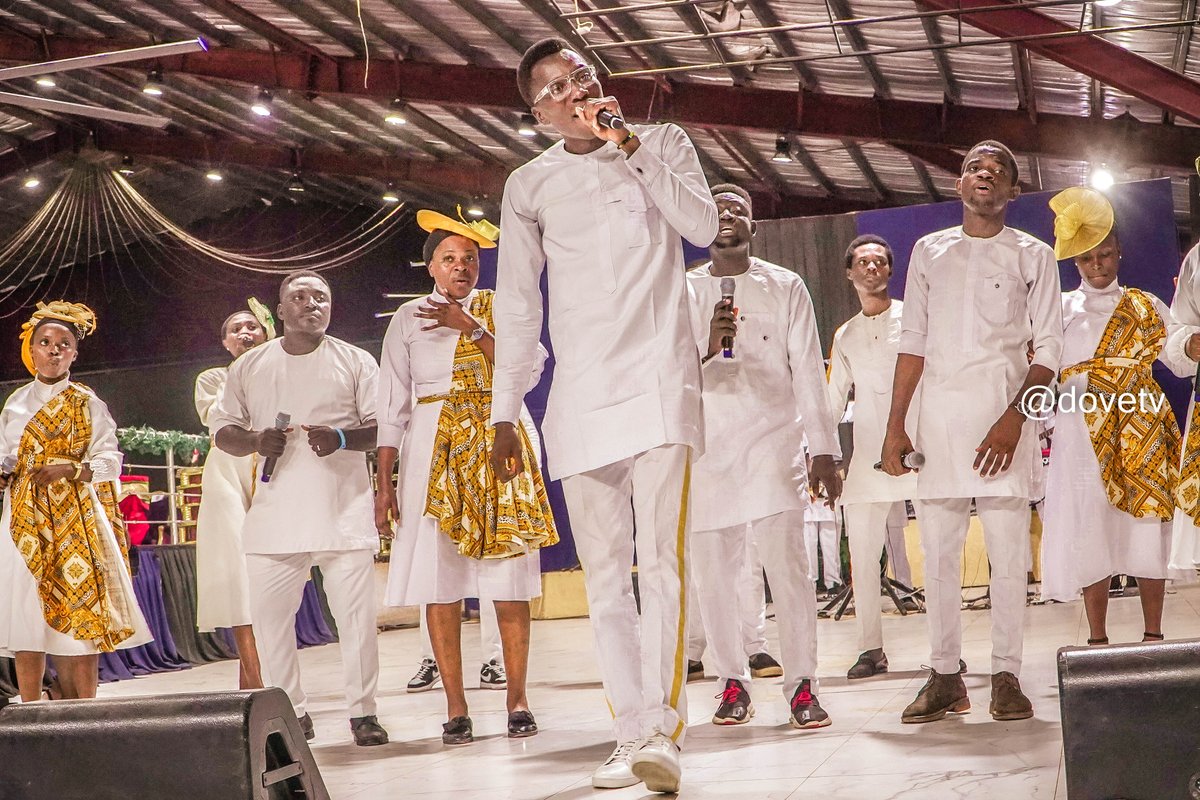 dovetv's tweet photo. We give you alllllllll the Glory....
πΆπΌπΉ
@PSFRCCGofficial
#day5
#HGC23
#holyghostcongress
#DivineRepositioning
#DoveTv
#ohprimetv
#dovetelevision https://t.co/33p1plleMq