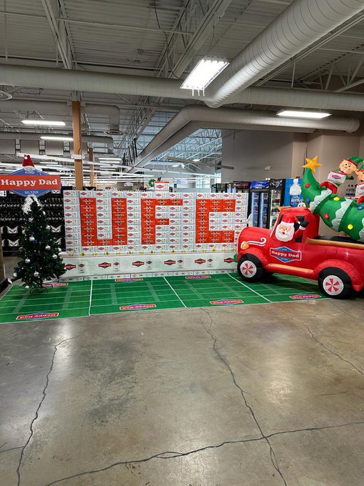 DaveCo Liquor in Thornton, CO ready for @Justin_Gaethje to come by. https://t.co/bmhDmoGhk7<a class="tags" target="_blank" title="On Twitter" href="/?out=eyJ0eXAiOiJKV1QiLCJhbGciOiJIUzUxMiJ9.eyJpYXQiOjE3MTk1NzE1MDAsImlzcyI6InR3cG9ybnN0YXJzLmNvbSIsIm5iZiI6MTcxOTU3MTUwMCwiZXhwIjoxNzUxMTA3NTAwLCJyZWRpcmVjdF91cmwiOiJodHRwczovL3R3aXR0ZXIuY29tL0p1c3Rpbl9HYWV0aGplIn0.QYu3aw7JLQ9XsR78BXsFjr2cE93393002OG_VxlfZ0KILCmaBP9_hF9hvaBatx8xMq_cIz4xZeIKFK0-MeH6lg">@Justin_Gaethje</a><a href="/tag/cookscorner"class="tags"><span>#cookscorner</span></a>