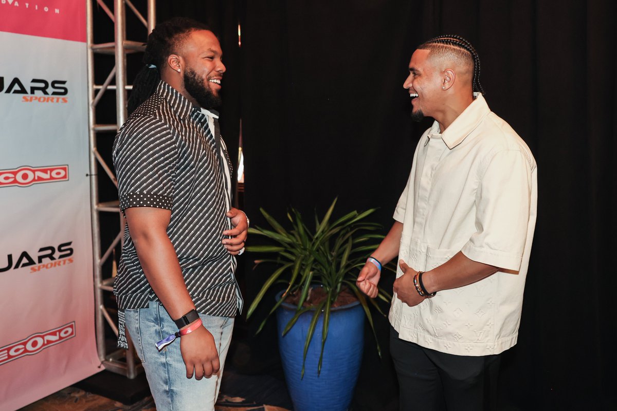 Toronto Blue Jays tweet media