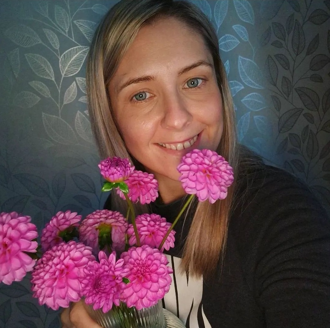 PlotSpotUK's tweet image. Meet the #PlotSpot community 💚 Connect, collaborate, inspire!✨

Website: plotspot.co.uk/community🌱
IG: instagram.com/plotspotuk

#gardening #flower #allotment #change #food #sustainability #growyourown #nature #wildlife #homegrown #fruit #vegetables #community #marketplace #love