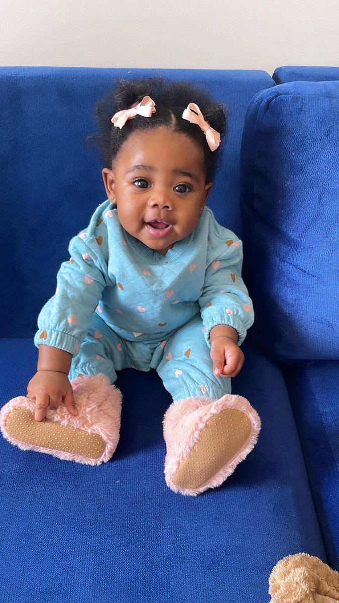 TherealHerr____'s tweet photo. HAPPY 6 MONTHS MOMMY GIRL 💕🥺🎉 https://t.co/rRXVfhNXcL