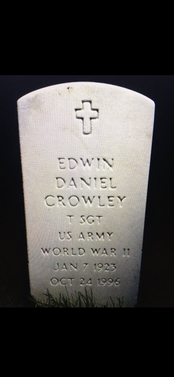 pm_mvp's tweet photo. #ArmyNavy game was always a fun day in my Aunt and Uncle’s house. As a proud Marine Aunt Agnes was GoNavy! BeatArmy and Uncle Ed was GoArmy! BeatNavy! Both WW II vets who are now buried next to each other ⁦@ArlingtonNatl⁩ #AmericasGame #SingSecond https://t.co/R1Xnrkmrs7