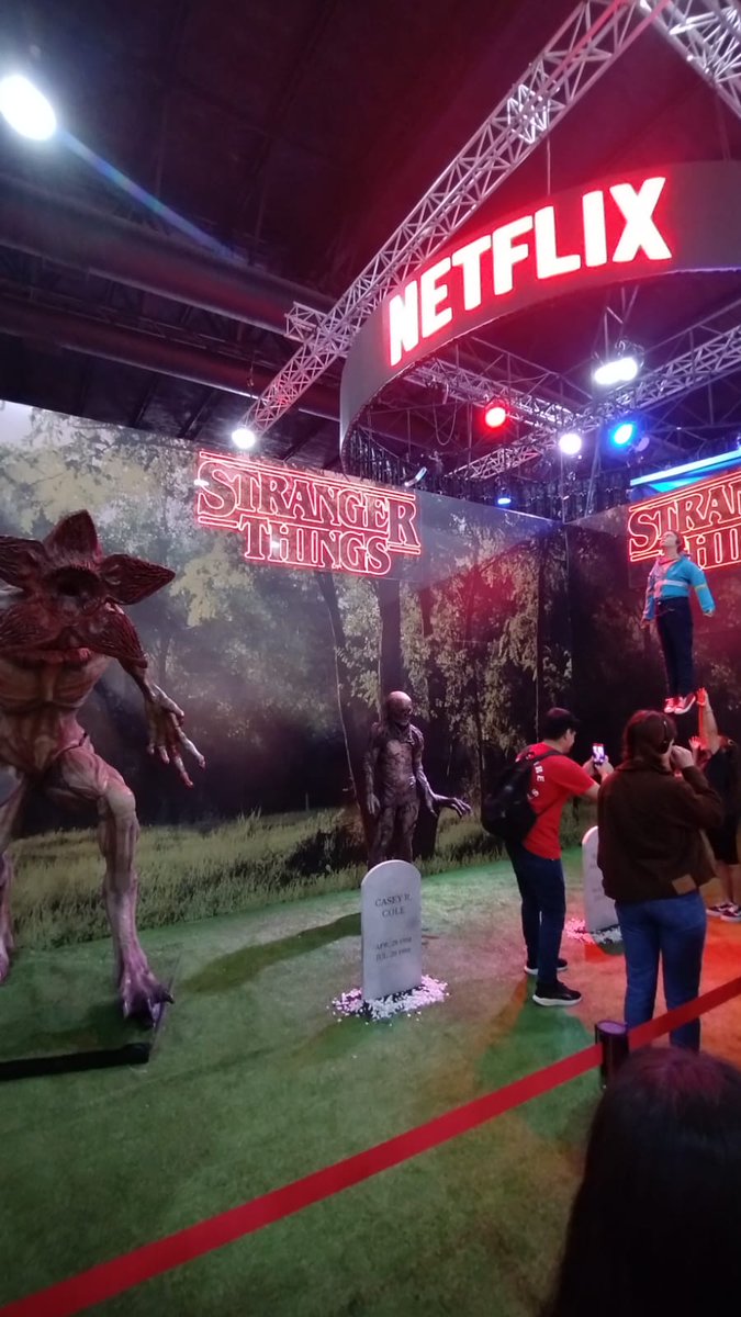 cinergiaonline's tweet photo. ¡Ya estamos en la @ArgComicCon!
@SilvaaEmi nos va a traer todas las novedades de esta nueva edición.
¿A quiénes vemos ahí?
#ComicConArg https://t.co/S2B0tQIkqr