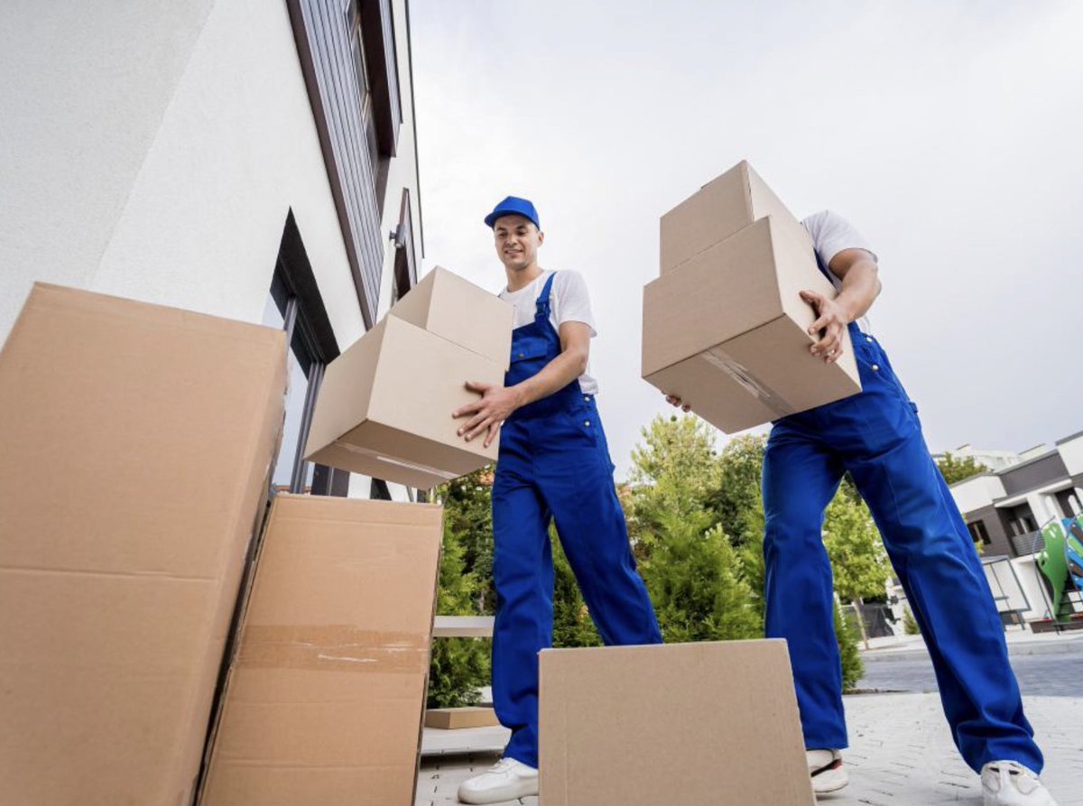 nationalmovers3's tweet photo. DIY VS. FULL-SERVICE INTERNATIONAL MOVING

International moving can be an intimidating challenge that demands careful preparation and execution. You have two primary options when faced with this daunting challenge of relocation...

https://t.co/UMTMjaG43n https://t.co/qEhRA0zgxY