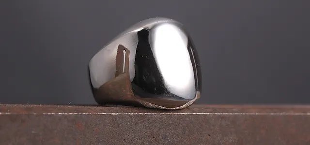 Unveiling the allure of Daitan’na | 果敢 ☆ Polished Silver. Tokyo craftsmanship meets 70’s couture in this bold Bands of Misfits ring. Elevate your style with a touch of modern luxury. #Band#TokyoCraftsmanship #ModernLuxury pre-order now available #fashion #gregherman