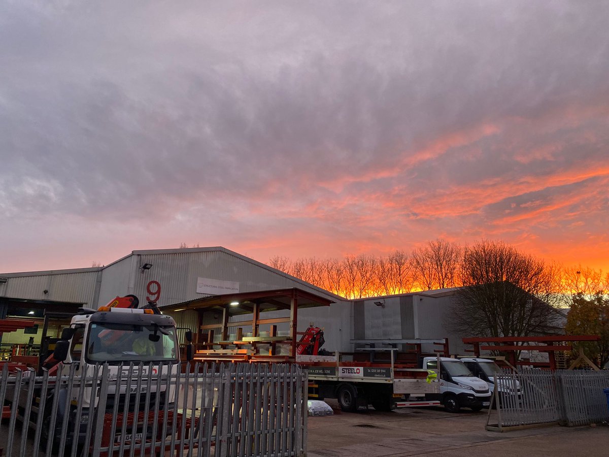 Views like this make cold mornings worth it 🌅

Our team are already on the road 💪

Book a collection for your next order and check out this view yourself!

Sales@steelo.co.uk
0208 569 8144

#WEARESTEELO