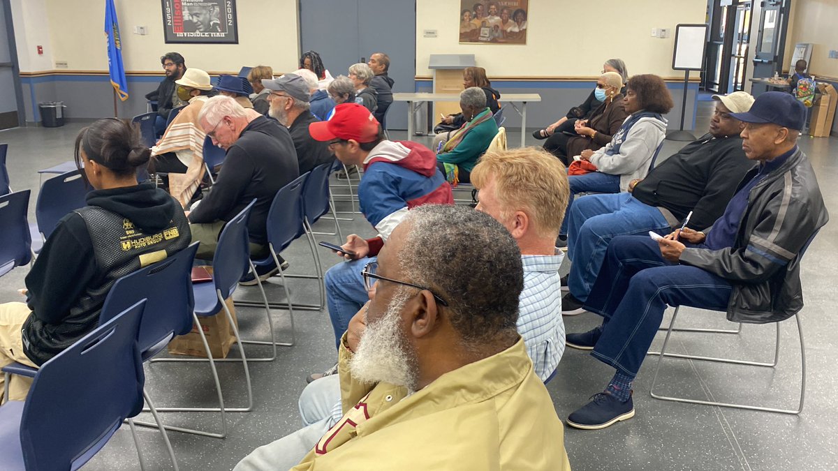 David Glover tweet media