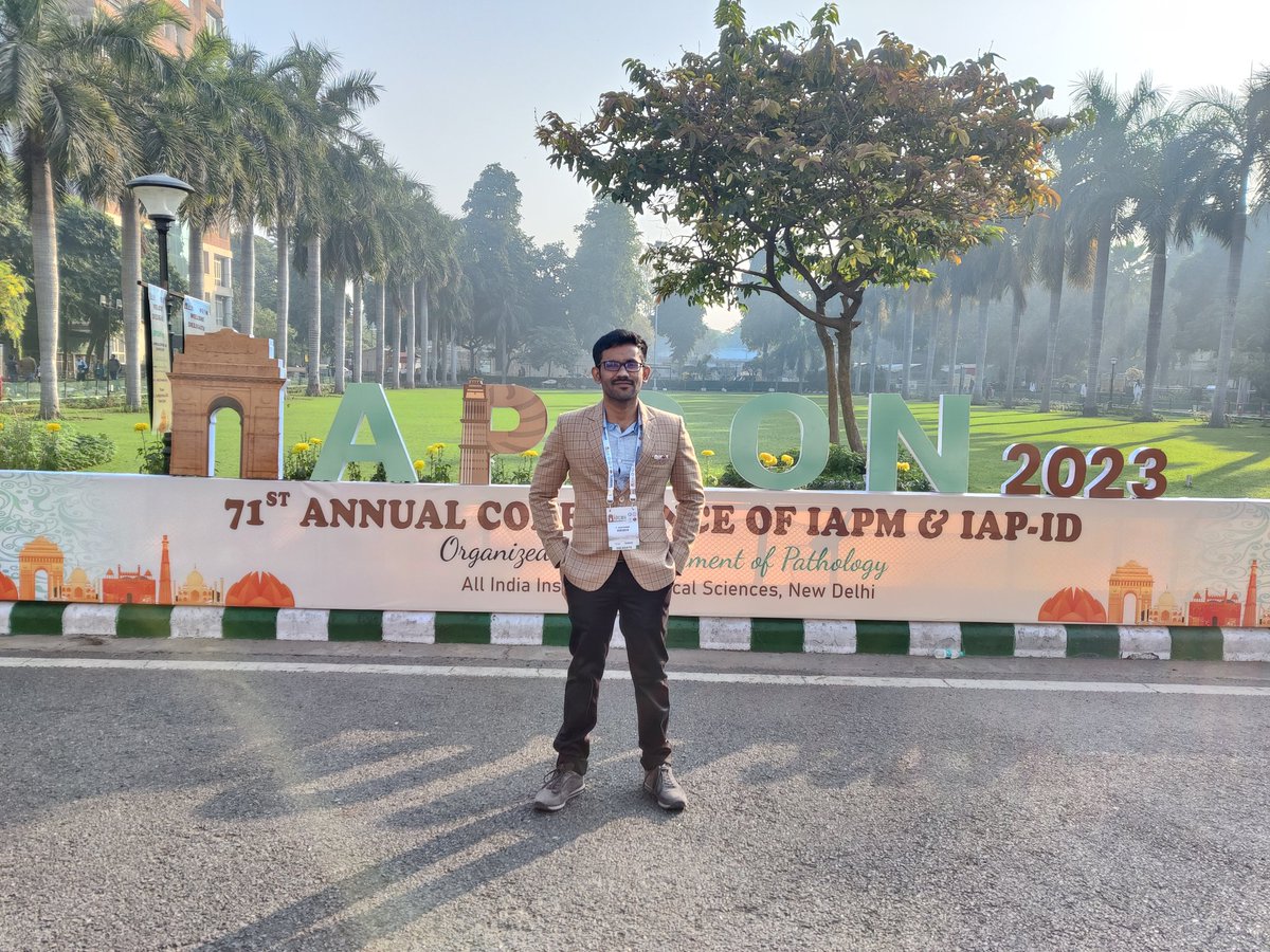 kingvanan's tweet photo. Did my first scientific poster Presentation @Path_AIIMSDelhi @Apcon2023 #APCON2023 #PathTwitter https://t.co/lWrFtom0Fj