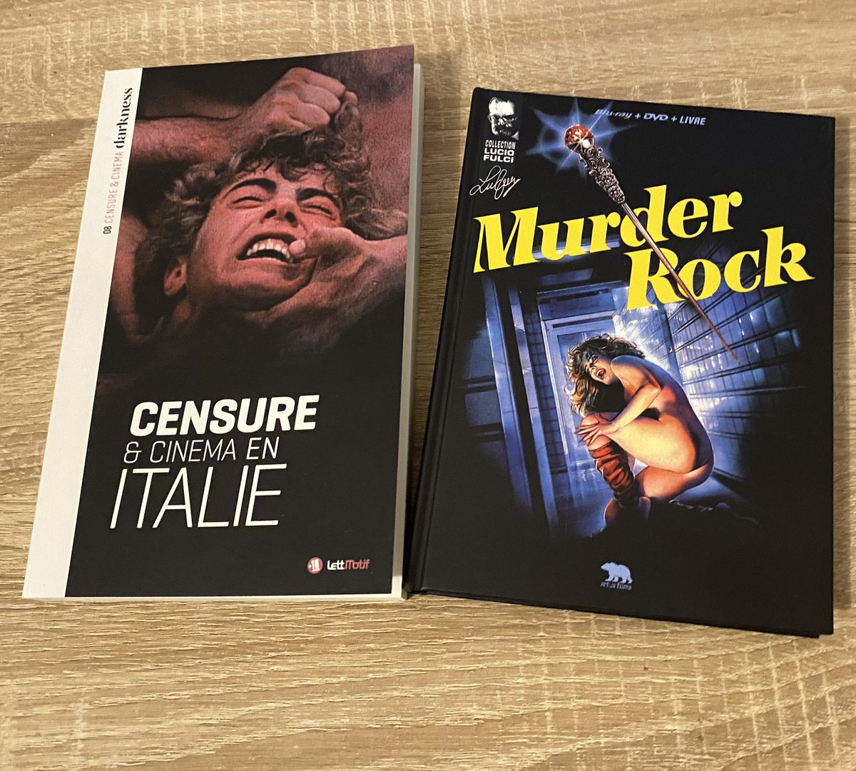 Viennent de sortir : Murder Rock chez <a href="/ArtusFilms/">Artus films</a> avec mon livret + le collectif sur la censure en Italie chez <a href="/DarknessFanzine/">Censure et Cinéma</a> <a href="/lettmotif/">éditions LettMotif, Jean-François Jeunet</a> avec mon texte sur Obsédé malgré lui. Lucio Fulci est vivant !
