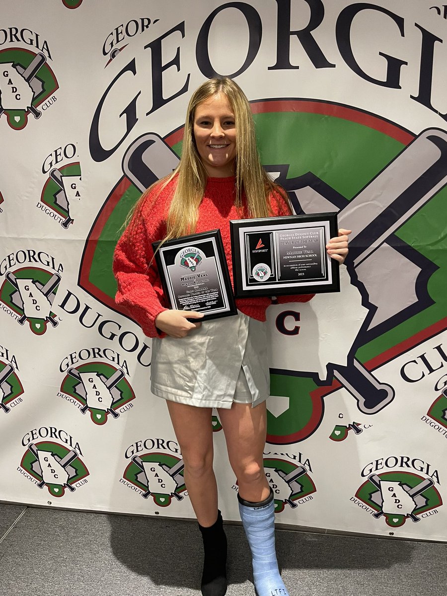 maddiev58's tweet photo. Thank you @gadcsoftball for awarding me Peach State player of the year! What an honor it is!! Congrats to all the other players on their awards! Also, congrats to @carrieg02 on Coach of the year! God is good!! @CougarsNewnan @NewnanSTRENGTH @HerdSB @CoachMonica35 https://t.co/XzFlJxHkL7