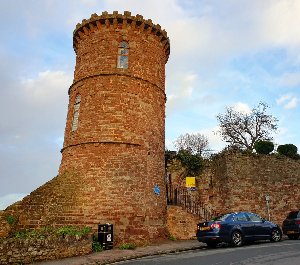 The Gazebo Tower was built in 1833, at the same time as the mock gothic town walls, during the construction of Wilton Road.

It's actually a private residence, which is currently for sale, and could be yours for the bargain price of £425,000.

#rossonwye #herefordshire #winter