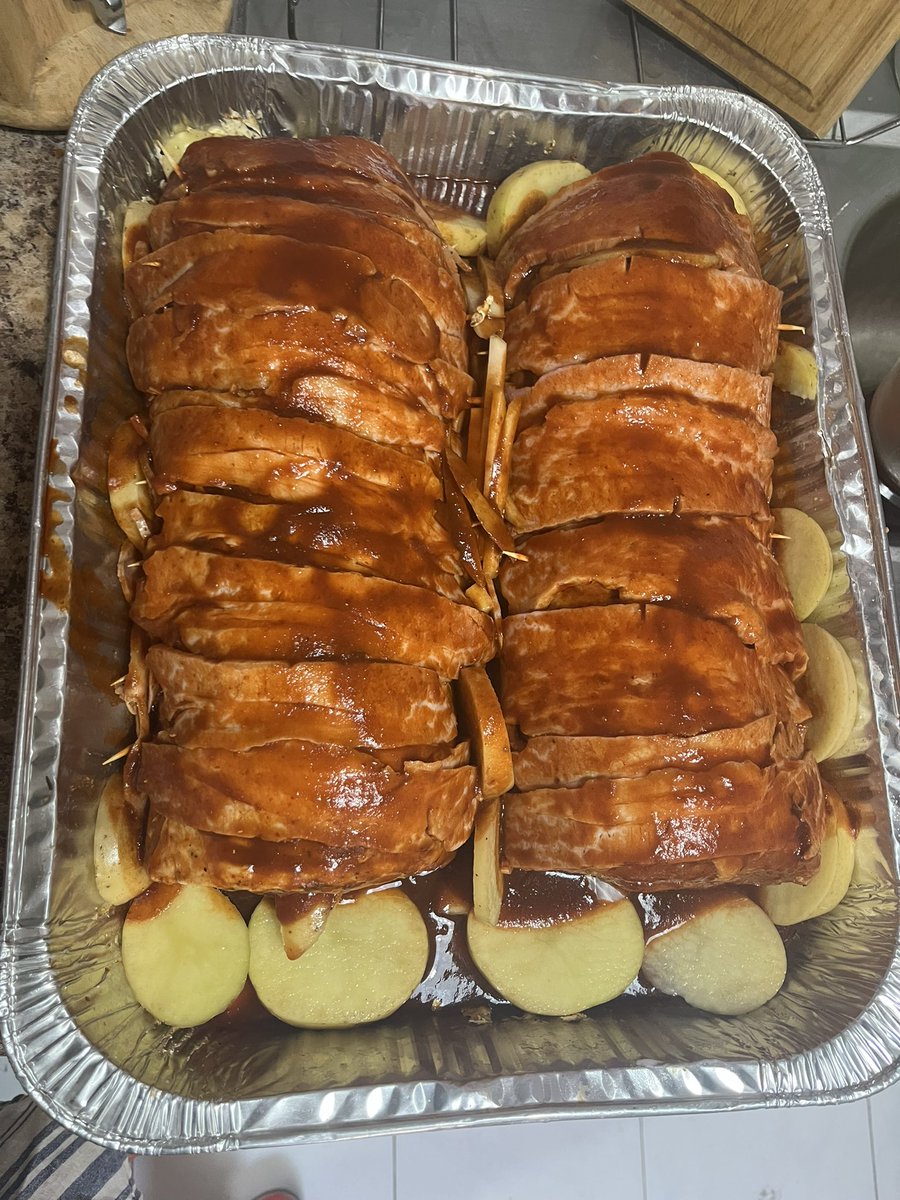 andypawis's tweet photo. Hoy toca hacer cena de Navidad en mi depa!!! https://t.co/1x3pr7XyN3
