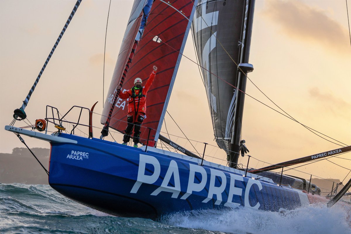 Luc Joëssel tweet media