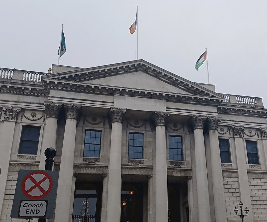 mhdksafa's tweet image. Ireland began raising the Palestinian flag over government buildings in Dublin. Thank you Ireland 🇮🇪🇵🇸