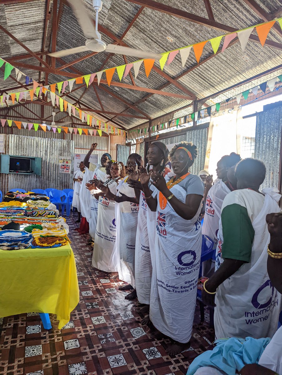 IMC_Worldwide's tweet image. Our Safe Spaces for women and girls provide a place where they can find community, learn new things and get support for gender-based violence issues. Join us in working for change and promoting equality for all genders. #WGSS #16Days #EndGBV internationalmedicalcorps.org/sign-up-for-em…