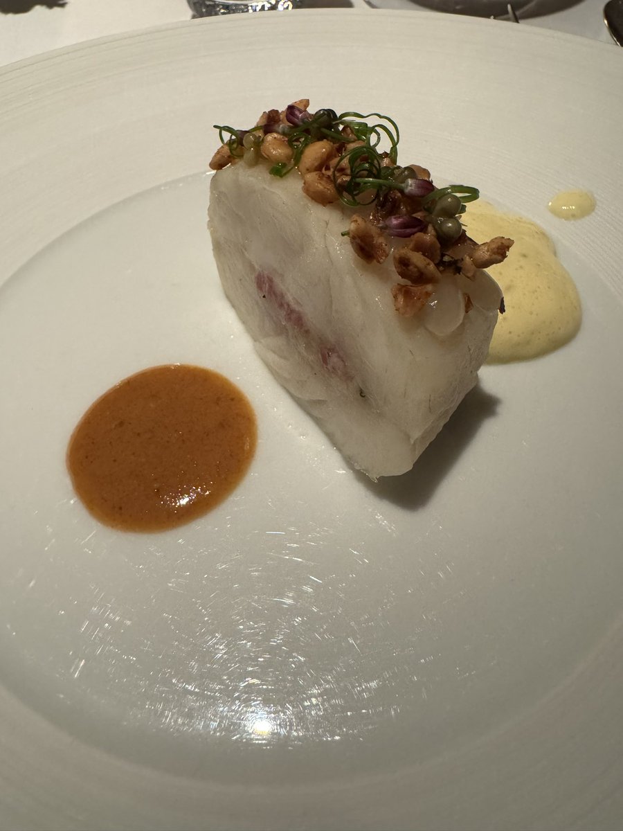 The fish was Brill and was brilliant.<a href="/restaurant_gr/">Restaurant G. Ramsay</a> #restaurantgordonramsay #foodies #michelin