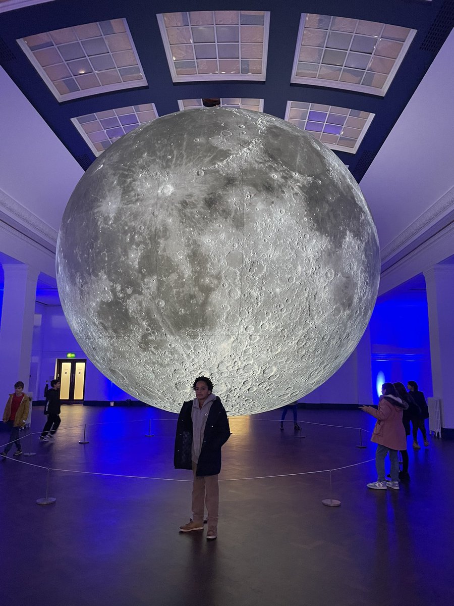 We finished off a spectacular day with a photo on the town hall steps and an early viewing of #Evanescent and #MuseumoftheMoon at the #PutBigLightOn Festival!