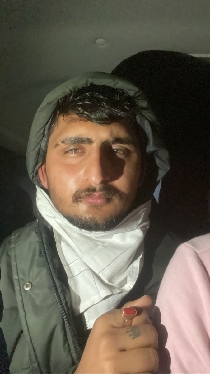 SursaMohrai's tweet photo. SIT got big success
Joint operation was conducted to round up shooters Nitin Fauji and Rohit Rathod.
SIT got success under the supervision and direction of ADG Crime Dinesh MN, they are coming to Jaipur,
Well done Team @DineshMNIPS1 🔥
#SukhdevSinghGogaMedi https://t.co/rk4tgecisZ