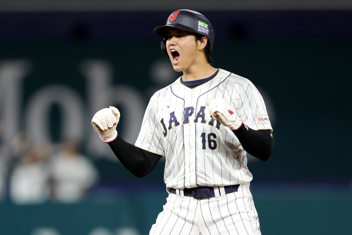 Shohei Ohtani announces via Instagram he will play for the Los Angeles Dodgers!