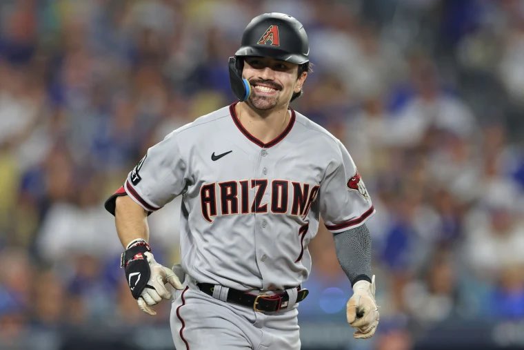 rezev3r's tweet photo. Dodgers paid Shohei Ohtani $700 million to beat this guy https://t.co/NF3h0mN3ZH