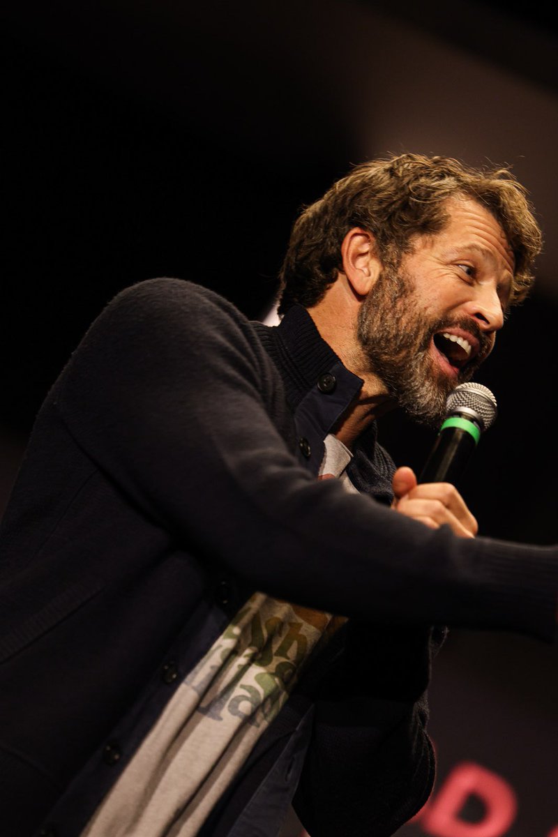 Misha Collins onstage at #CreationNASH! During his panel, Misha talked about returning to Nashville and also making the mockumentary!