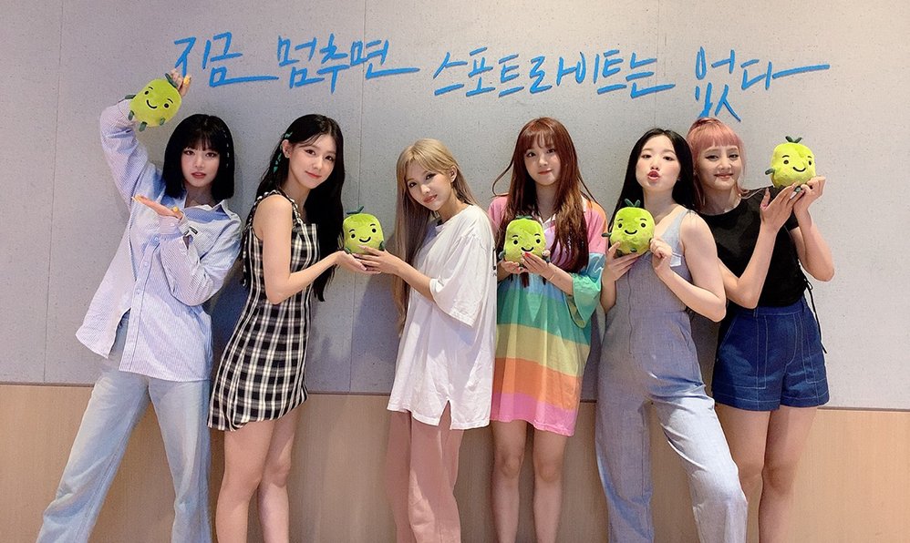 no seremos las tonotas que quedaron fueran del #š𝕥ǝrǝ̈𝕠𝐭ყpeʼ𖧧𝐫o𝕠m porque no se pusieron de acuerdo a la hora de salida, y eso queda claro porque una vez bañaditas nos alistamos para la acción.

𝐭im𝕖 𝐟or : 日本卡通 𝚍oll𝕤 ♡☀️