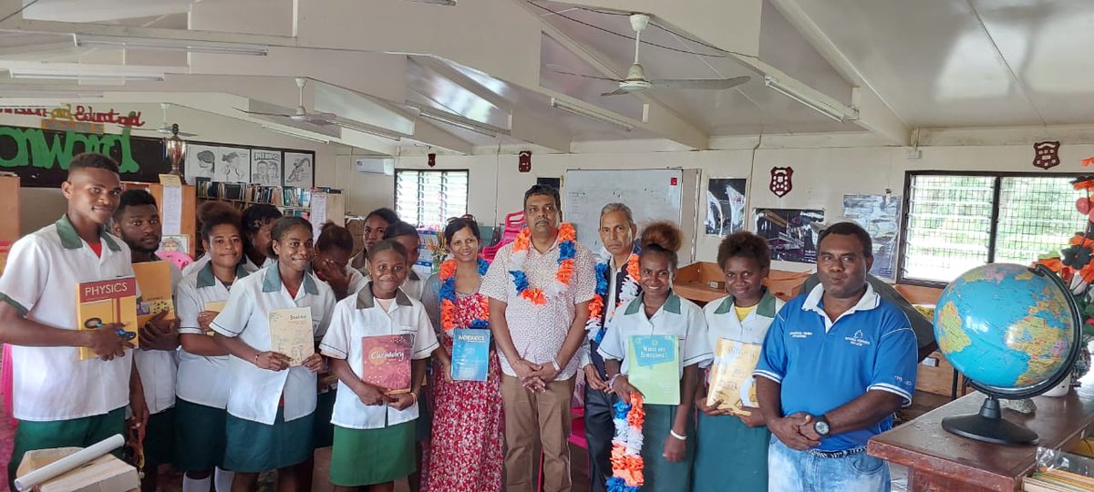 On Dec 8, 2023, HC Inbasekar S donated NCERT school text books to Mr Renson Moab, Principal, Utu Sec. School, Kavieng & Mr. Tokmun, Principal, Manggai Sec. School, in Manggai, both in New Ireland Province. Quality Indian study material can equip young PNGians for their future