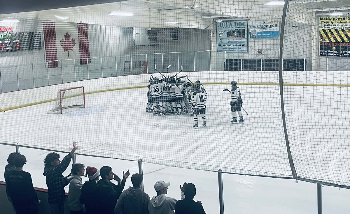 Two Goals Late in the 3rd Period give the Greenmen the 4-2 Victory over Westlake! Congrats! #UnitedGreenmen <a href="/Greenmensteward/">Michael Roberto</a> <a href="/DrPMilcetich/">Paul Milcetich</a> <a href="/AHS_SeanBaker/">AHS_SeanBaker</a> <a href="/auroraathletics/">Aurora Athletics</a> <a href="/ahsallsports/">Aurora OH All Sports Boosters</a> <a href="/torresv4msu/">Victor Torres</a> <a href="/HarmonHighPTO/">Harmon/High PTO</a> <a href="/aurora_hockey/">Aurora Hockey</a>
