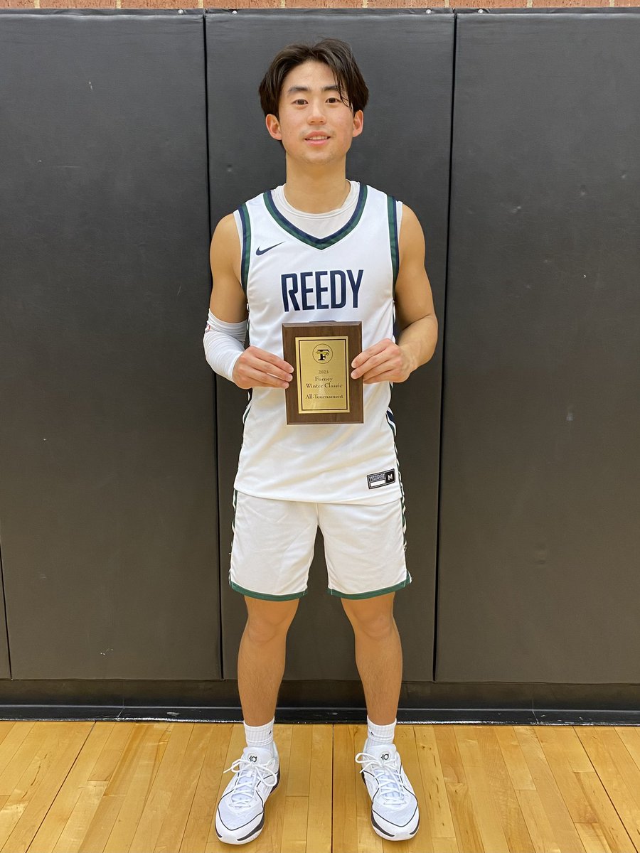 ForneyISD_WC's tweet image. 馃弨馃弨FINAL馃弨馃弨
@reedybasketball 62
@TylerLegacyBB 60
Reedy Leaders
Jackson Langford 20 馃弲
Rylen Miteo 15
Nolyn Lee 14 馃弲
Tyler Legacy Leaders
Jayden Jones 21 馃弲
Ja鈥機orian Oes 18
@Tabchoops @hoopinsider @TexasHoopsGASO @SportsDayHS @ForneyAthletics