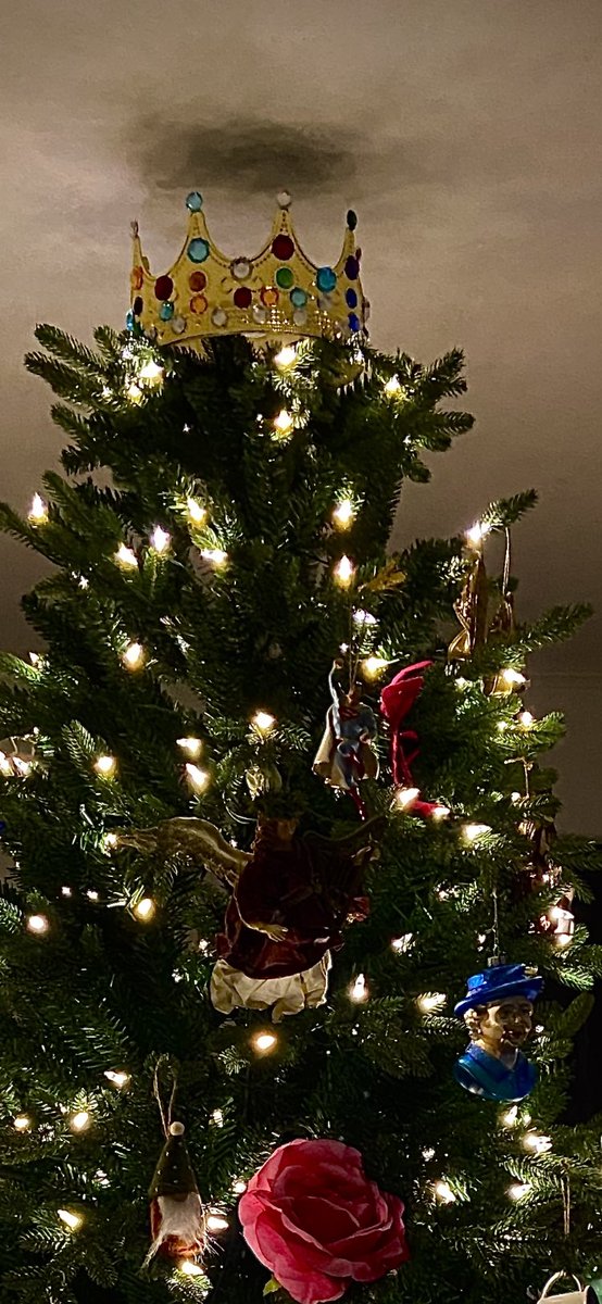 No room for tree topper so blinged out a plastic crown from Party City. #christmas
#christmascrafts