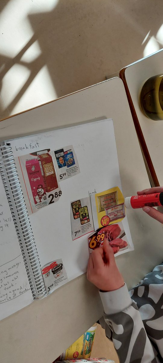 BPSHawks5's tweet photo. Students are practicing adding and subtracting decimals by creating a nutritious meal plan
#BPShawkslearn https://t.co/Y3HbQJkclJ