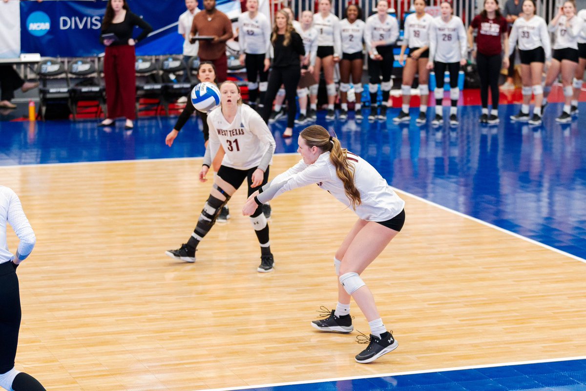 courtney_carp51's tweet photo. Kelsey Carpenter you know how we feel. That’s all. You went out swingin and we couldn’t be more proud! This family has a National Champ Runner Up! #ShesABeast #SBM Congrats West Texas A&amp;M Volleyball!! You all are family!!! https://t.co/04lUUbsrbq