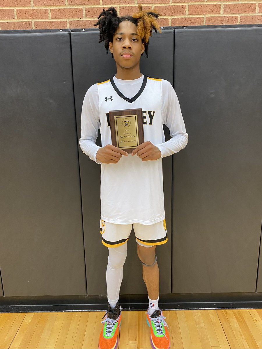 ForneyISD_WC's tweet image. 馃弨馃弨FINAL馃弨馃弨
@LovejoyHoops 55 馃弳
@FHSCoachH 38
Lovejoy Leaders
Tate Ziemkiewicz 15 馃弲
Luke Modersohn 12 馃
Sawyer Black 12
Ryan Rogers 12
Forney Leaders
Jeremiah Paul 9 馃弲
@Tabchoops @hoopinsider @TexasHoopsGASO @SportsDayHS @ForneyAthletics