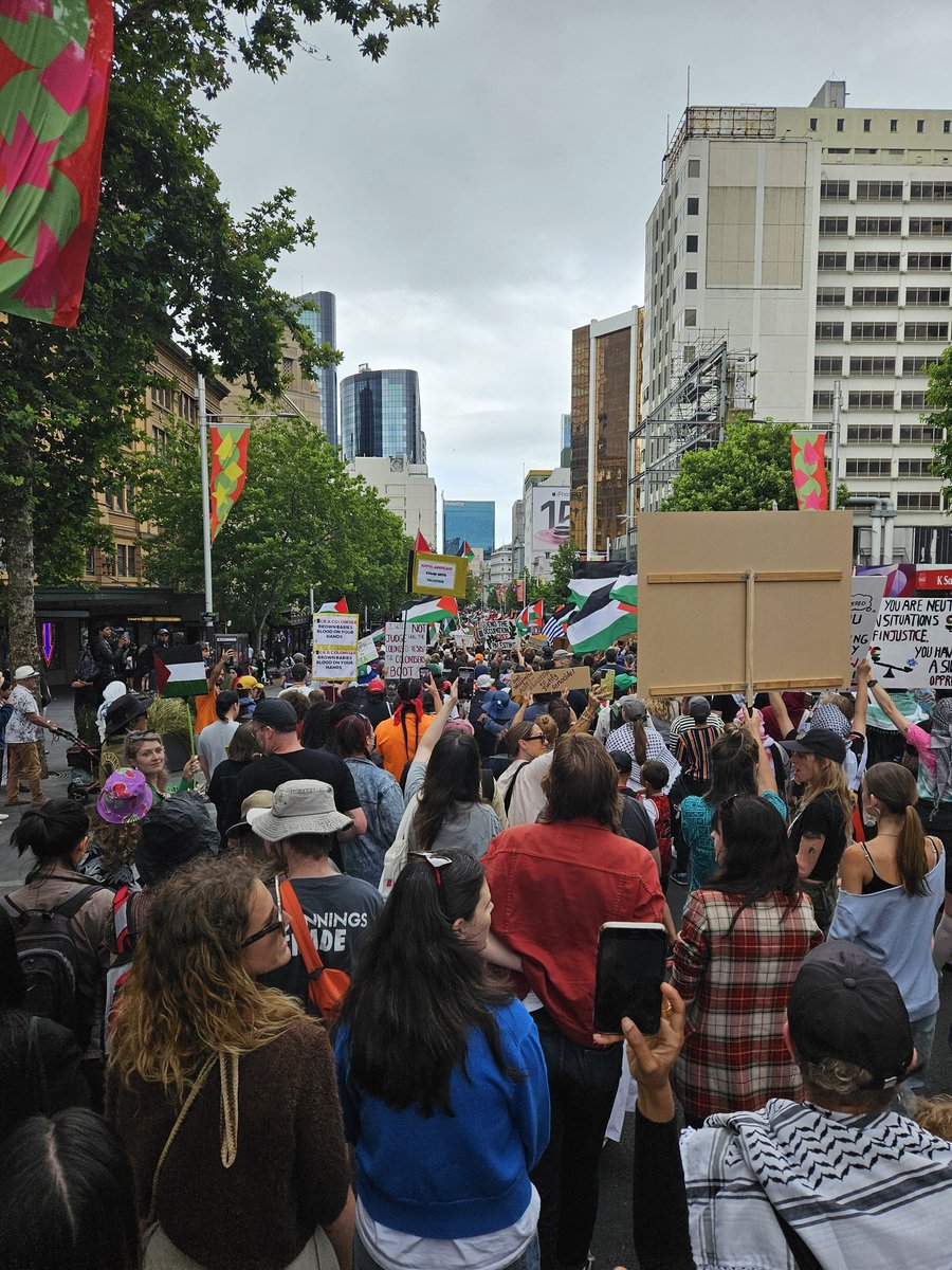 zachbwh's tweet photo. @Infideliter2022 @AucklandTransp3 idk man looks pretty busy to me 🧐 https://t.co/hTK31gYES2