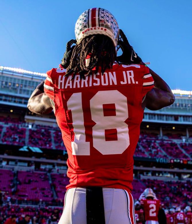 He didn’t win the Heisman. It doesn’t matter. He’s still one of THE GREATEST in the history of the game. Ohio State legend for life. ‼️