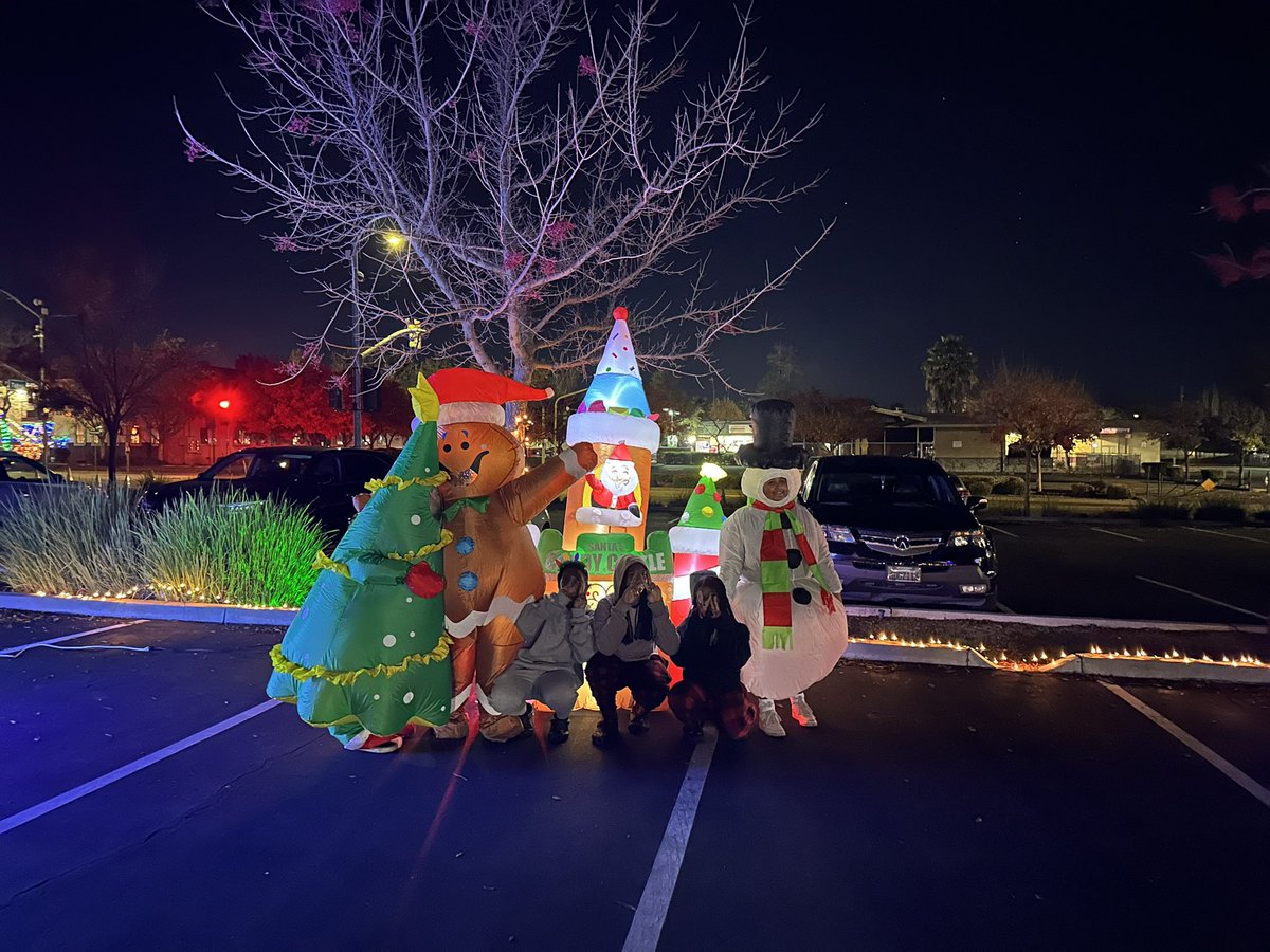 Last night’s Holiday Light Drive Through event @WeirElementary was SO much fun! #communityrocks #happyholidays2023