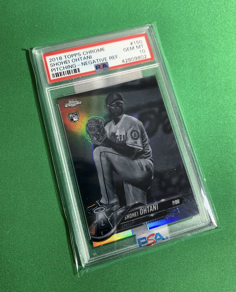 pixelhalloffame's tweet image. This is my only “high end” Ohtani. Funny story I actually bought a PSA 10 of this for $80 in early 2021 and sold it for $120 a week later, thinking I was a genius 😂

Bought it back over a year later for *a lot* more. I have to hold it forever now, boom or bust🫡

@CardPurchaser