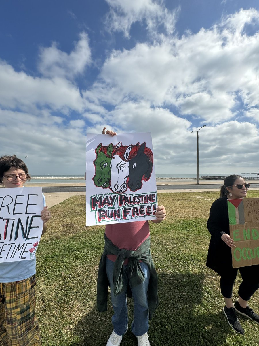 sell my heart to the junkman tweet media