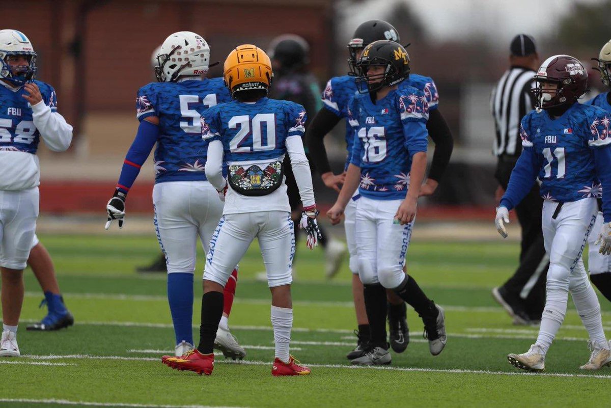 CLawson46573's tweet image. Had a great time competing with the FBU Team Kentucky 7th Grade Team last weekend! Im thankful for the opportunity I got to play with some great guys and pull out a win against Team Indiana! Already looking forward to next year! 

@FBUcamp 
 @CoachNShoffner