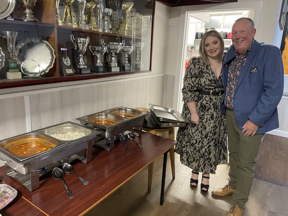 SpicesnRices's tweet photo. Indian Buffet Setup for Xmas Party From left to right:
Brocklehurst Transport📍Dewsbury > The Crescent 📍 New Xclusive Bar
#indianbuffet #indianfood #indiancatering https://t.co/h012c3H2cl