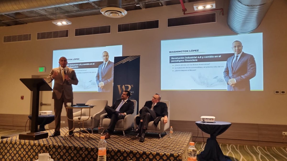 Revive los momentos más memorables de nuestro evento "4.0 y La Revolución Tecnológica" en Nuevo León, donde distinguidos exponentes nacionales e internacionales como Roberto Ruarte, Iván Sosa y Washington Lopez compartieron su perspectiva única sobre los mercados internacionales.