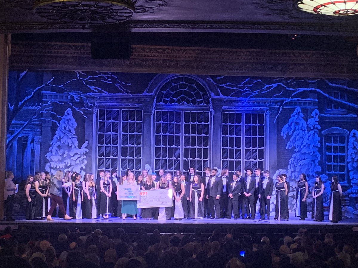ArtPhotoRat's tweet photo. @THECalvertHigh on stage with @washfm  as the winners of the 2023 Winter Choir Competition! Kudos to the blue and gold Cavaliers and their incredible director, Kelly Combs! @calvertnet #CalvertShines https://t.co/4uy1YFXcI6