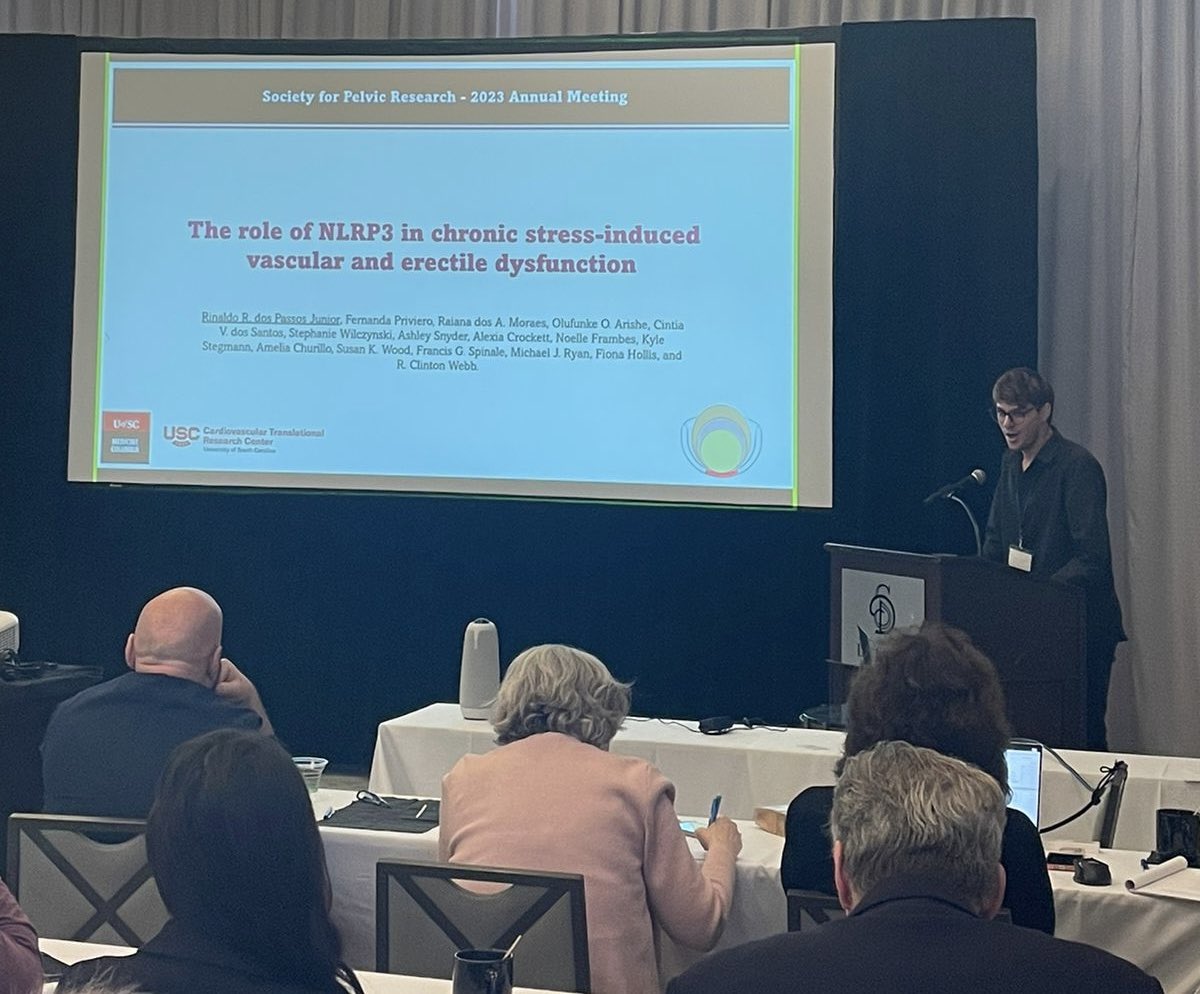CARDIOVASCULAR TRANSLATIONAL RESEARCH CENTER (@ctrc_uofscsom) on Twitter photo Our postdoc <a href="/rinaldo_passos/">Rinaldo R. dos Passos, PhD</a> also represented the CTRC presenting his work on stress induced- erectile dysfunction. Such a beautiful presentation, Rinaldo! <a href="/FerPriviero/">Fernanda Priviero</a> <a href="/SAWilczynski/">Stephanie Wilczynski</a> <a href="/_cintiavs/">Cintia Vieira</a> <a href="/acrockettneuro/">Alexia Crockett 🔬🧠</a> <a href="/fiona_hollis/">Fiona Hollis</a> <a href="/RaianaAnjos/">Raiana dos Anjos Moraes</a> <a href="/Funkrish55/">Olufunke Arishe PhD</a> #PelvRes23 Our postdoc <a href="/rinaldo_passos/">Rinaldo R. dos Passos, PhD</a> also represented the CTRC presenting his work on stress induced- erectile dysfunction. Such a beautiful presentation, Rinaldo! <a href="/FerPriviero/">Fernanda Priviero</a> <a href="/SAWilczynski/">Stephanie Wilczynski</a> <a href="/_cintiavs/">Cintia Vieira</a> <a href="/acrockettneuro/">Alexia Crockett 🔬🧠</a> <a href="/fiona_hollis/">Fiona Hollis</a> <a href="/RaianaAnjos/">Raiana dos Anjos Moraes</a> <a href="/Funkrish55/">Olufunke Arishe PhD</a> #PelvRes23