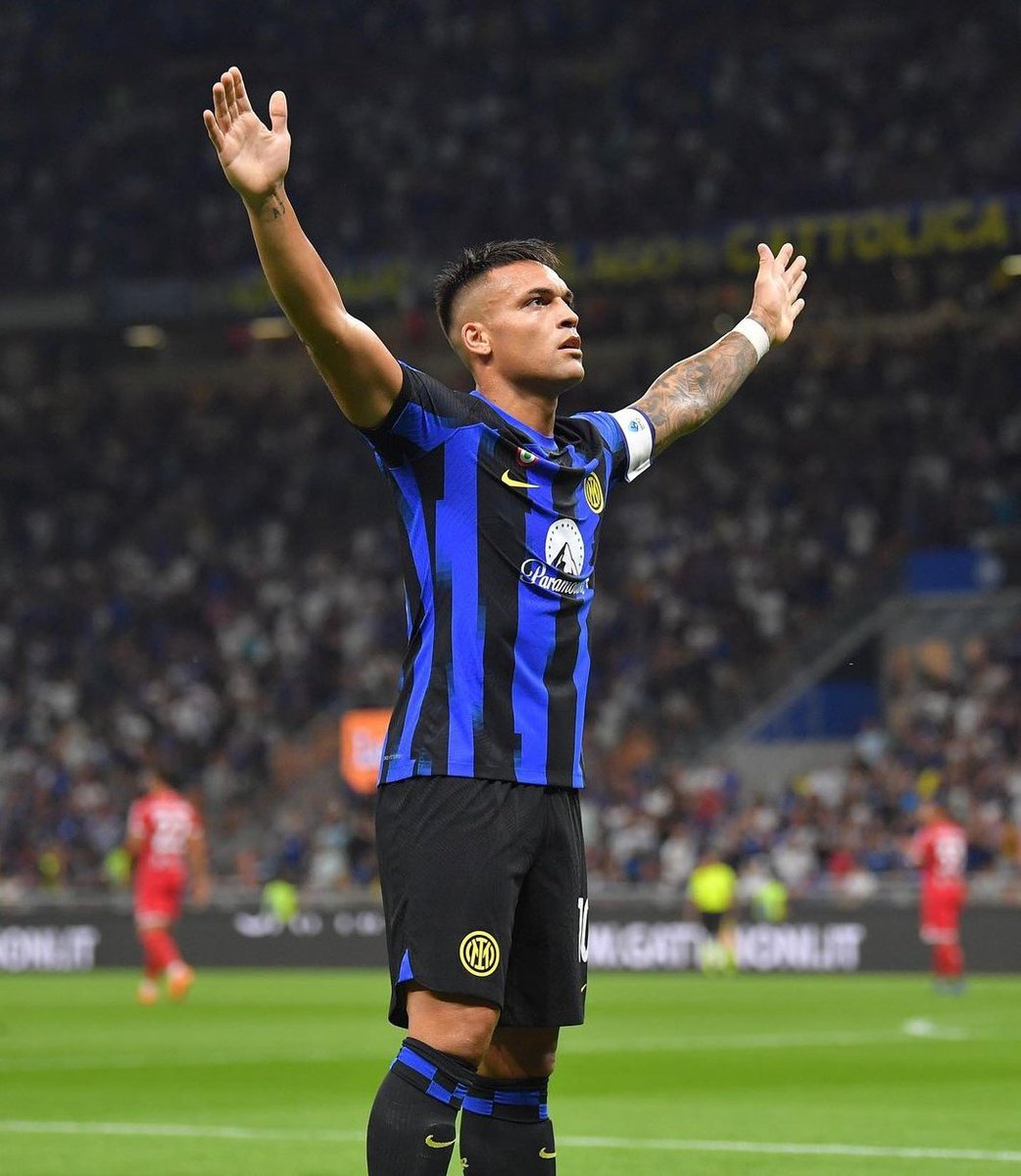 ¡LOCURA, TORO! 🐂⚽

👉 Lautaro Martínez lleva anotado 14 goles y 2 asistencias en 15 partidos con el #Inter en la #SerieA.

¡TREMENDO! 👏🔥